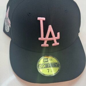 New Era Black and Pink 59FIFTY Fitted Hat Los Angeles Dodgers
